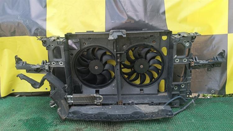 Рамка радиатора Ниссан Скайлайн в Таганроге 103445