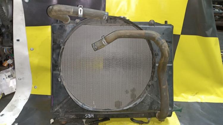 Радиатор основной Мицубиси Паджеро в Таганроге 105204