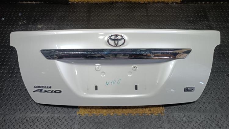 Крышка багажника Тойота Королла Аксио в Таганроге 106946