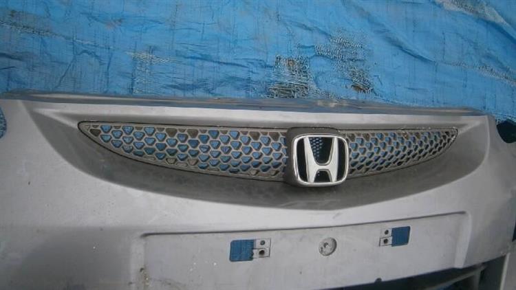 Решетка радиатора Хонда Джаз в Таганроге 14123