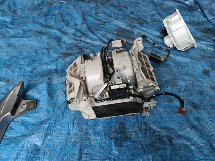 Мотор печки Хонда Легенд в Таганроге 206136
