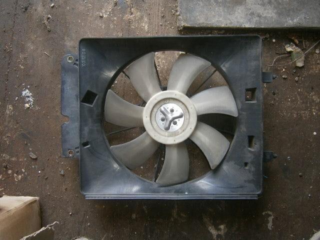 Диффузор радиатора Хонда СРВ в Таганроге 24033