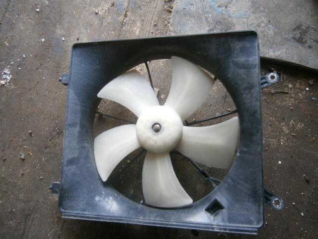 Диффузор радиатора Хонда СРВ в Таганроге 24059