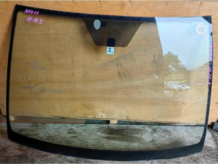 Лобовое стекло Тойота Порте в Таганроге 249528