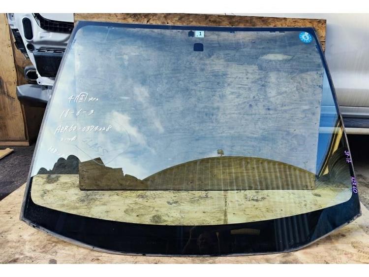 Лобовое стекло Тойота Ноах в Таганроге 255790