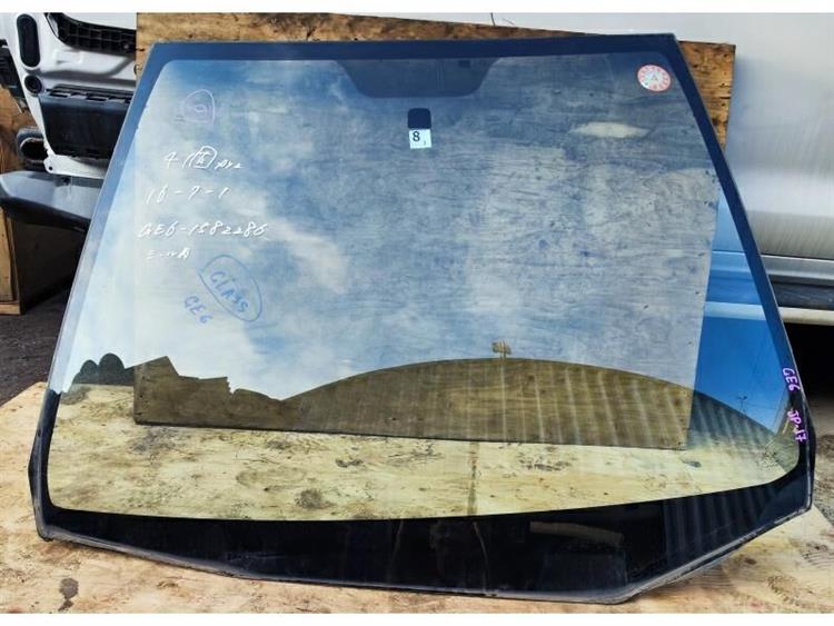 Лобовое стекло Хонда Фит в Таганроге 255791