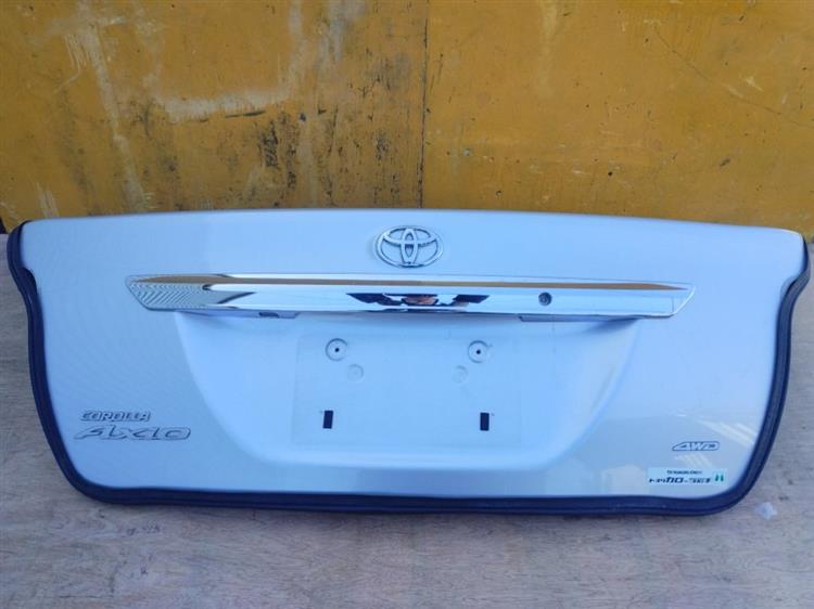Крышка багажника Тойота Королла Аксио в Таганроге 50868