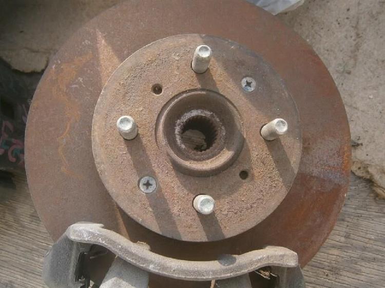 Тормозной диск Хонда Фрид Спайк в Таганроге 53093