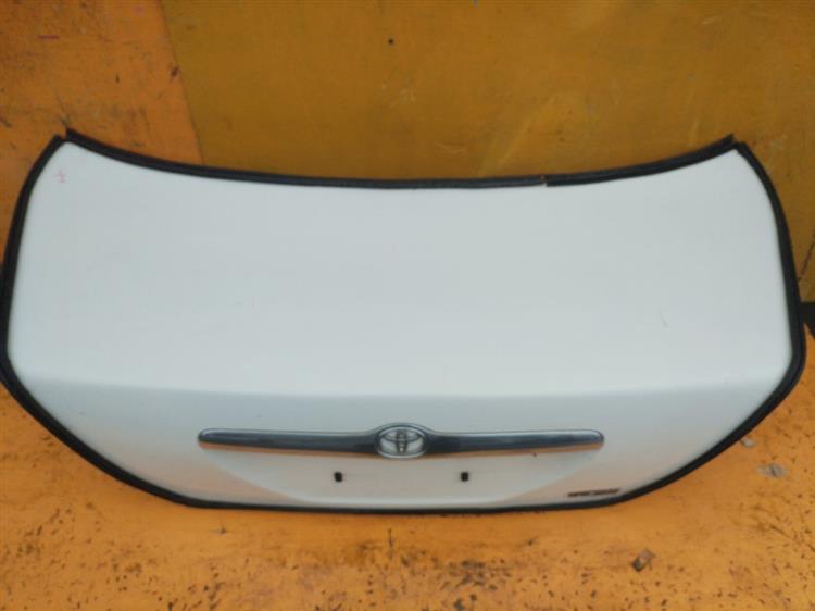 Крышка багажника Тойота Марк 2 в Таганроге 555391