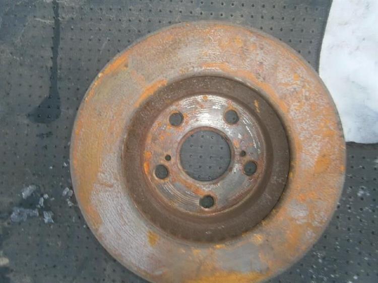Тормозной диск Тойота Приус в Таганроге 65169
