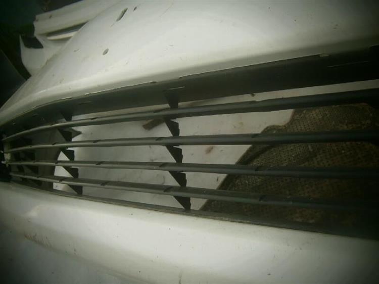 Решетка радиатора Тойота Приус в Таганроге 72767