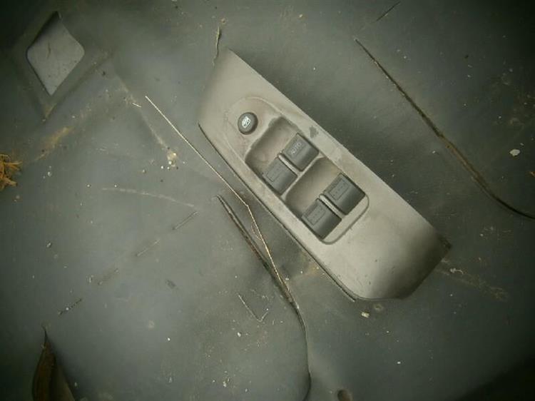 Блок упр. стеклоподъемниками Хонда Фит в Таганроге 75003