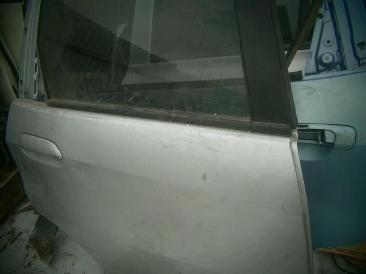 Дверь Хонда Фит в Таганроге 76335