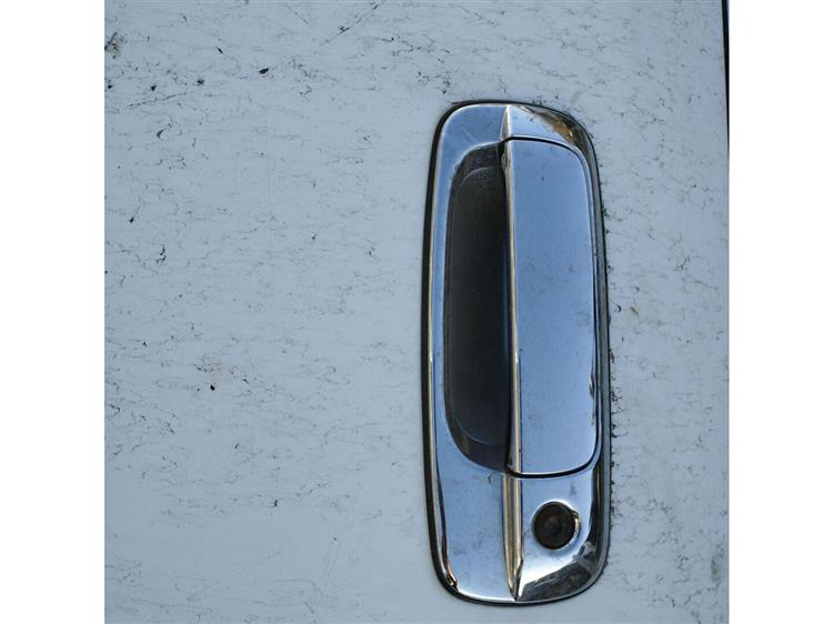 Дверь Тойота Краун в Таганроге 94144